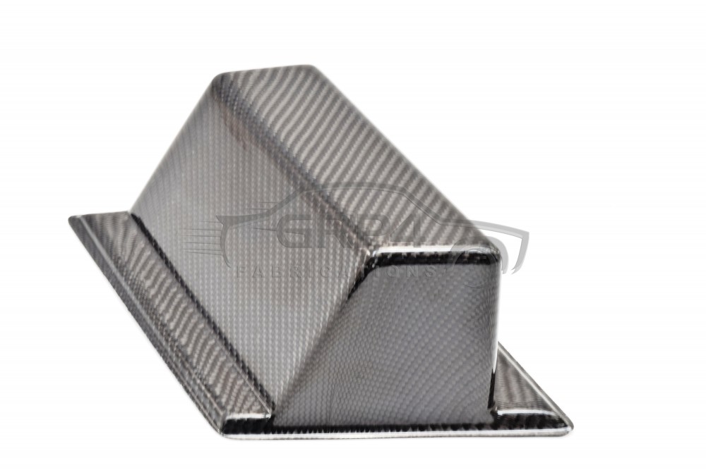 Carbon Tunnel Mounted Switch Box panel *P